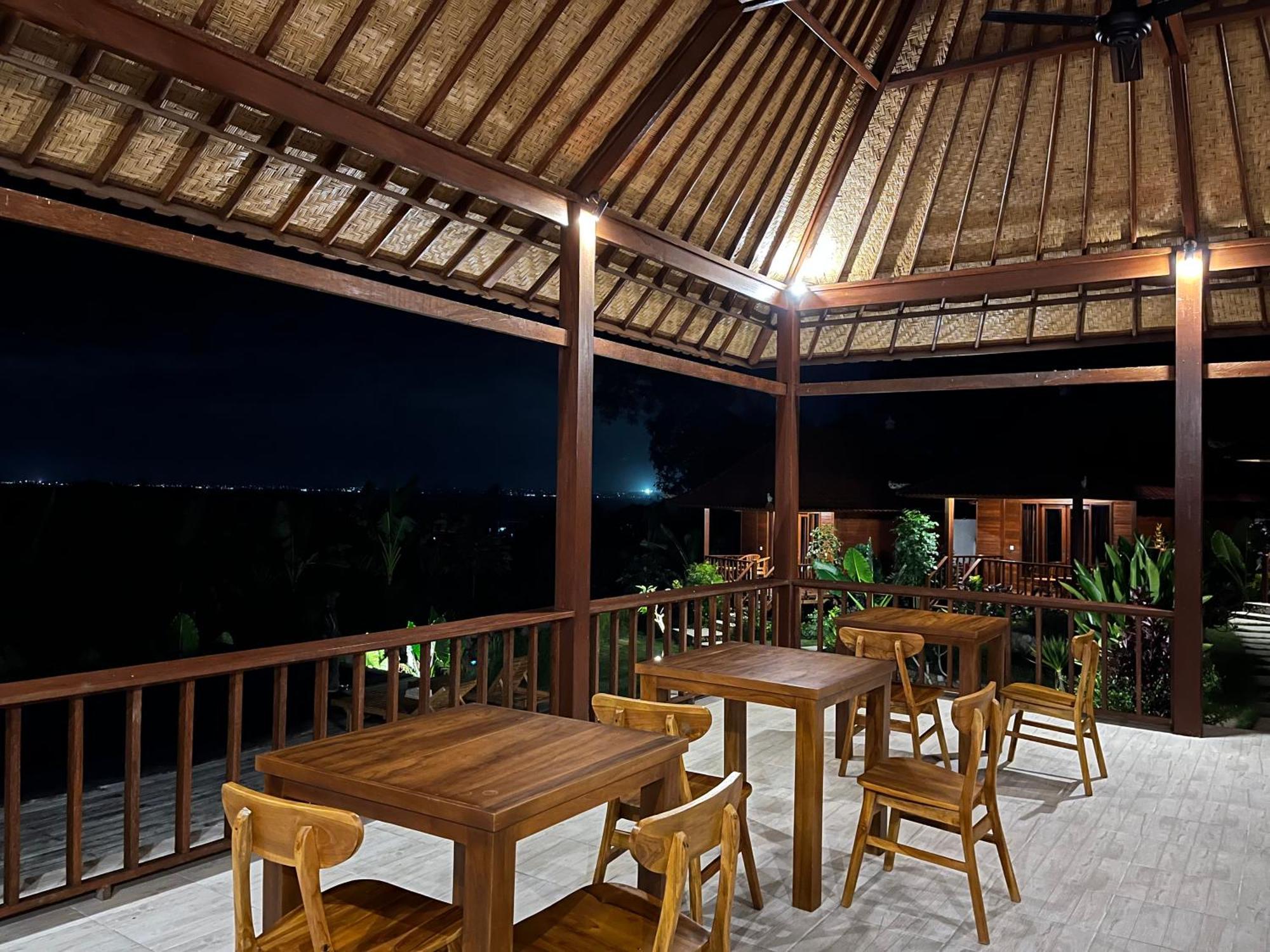 Sunset Hill Lembongan Hotel Exterior foto